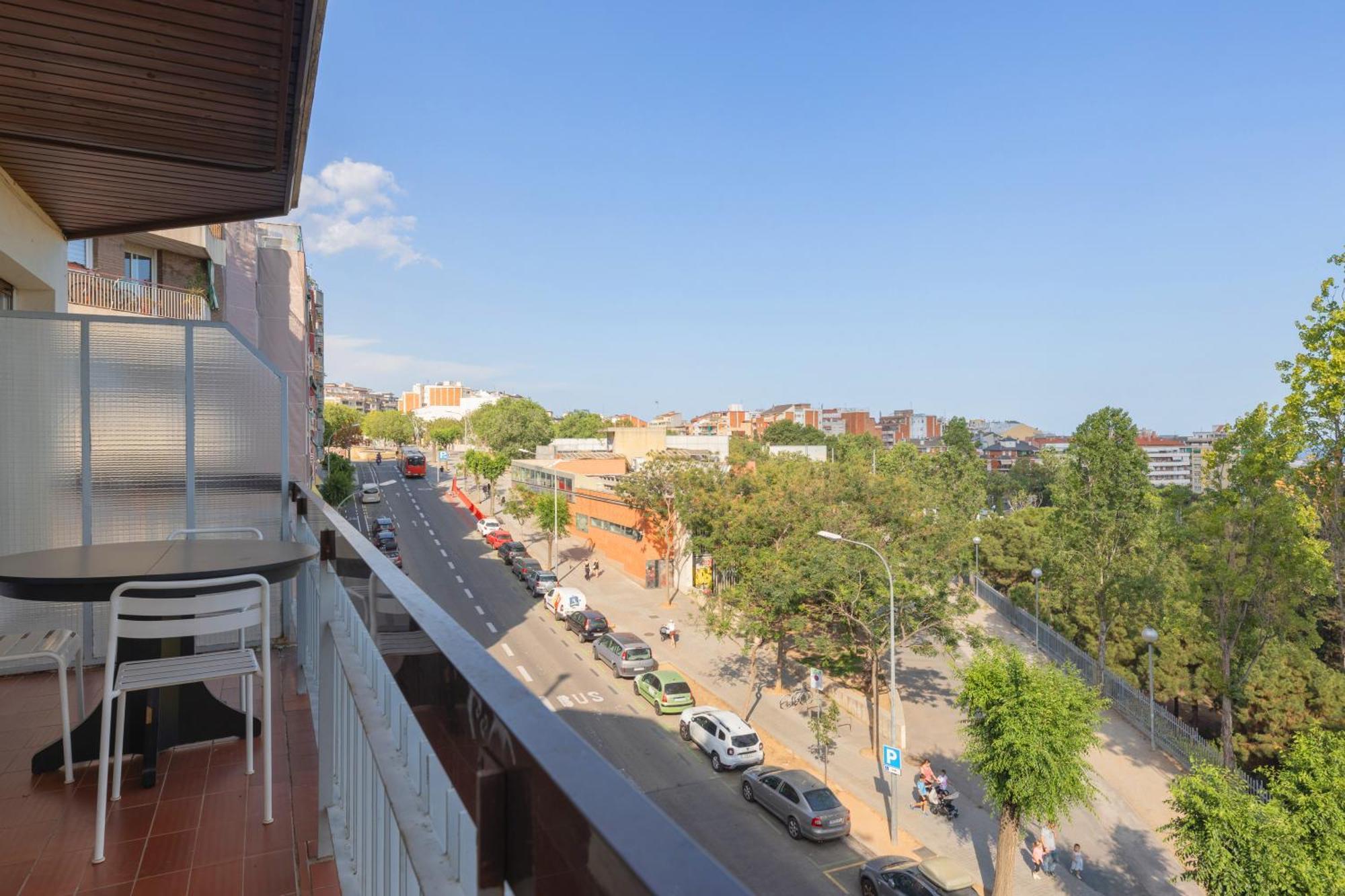 Lodging Guell Gaudi * Barcelona
